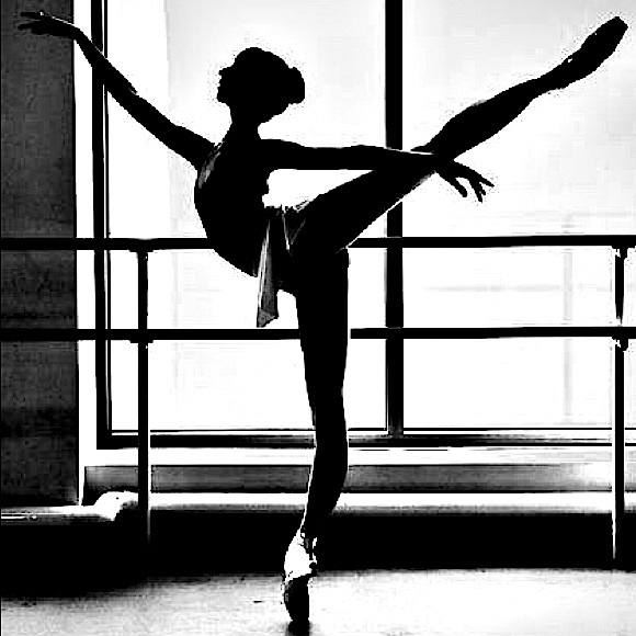 Meet Your Posher. - Picture 2 of 3